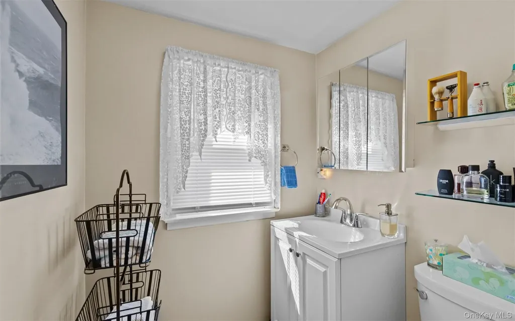 3976 Wicks Avenue Seaford NY 11783