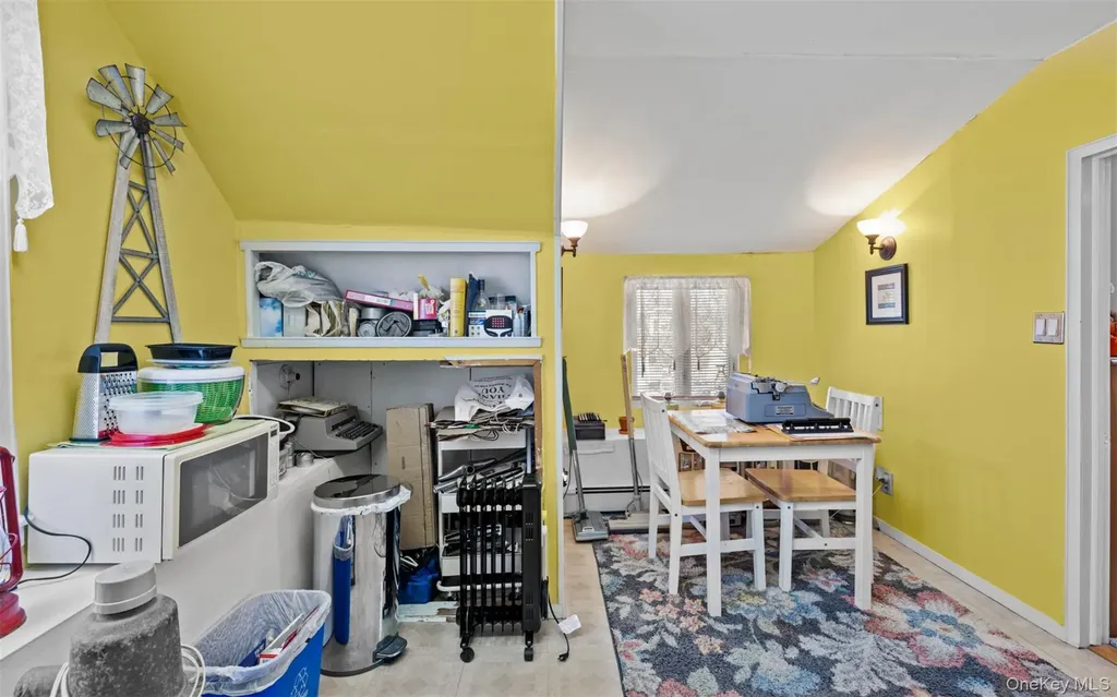 3976 Wicks Avenue Seaford NY 11783