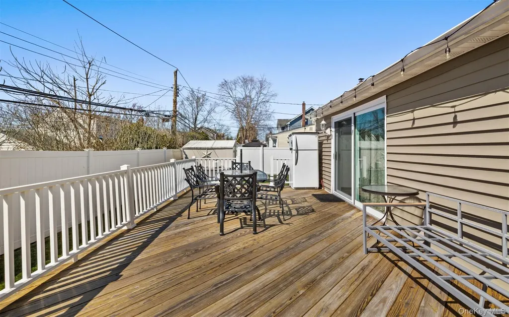 3976 Wicks Avenue Seaford NY 11783