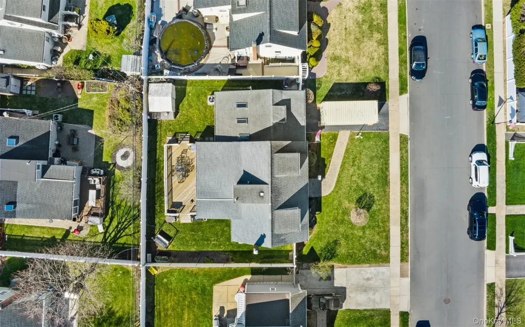 3976 Wicks Avenue Seaford NY 11783