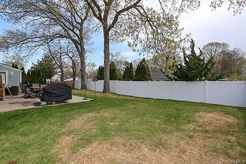 99 Ronkonkoma Boulevard Centereach NY 11720