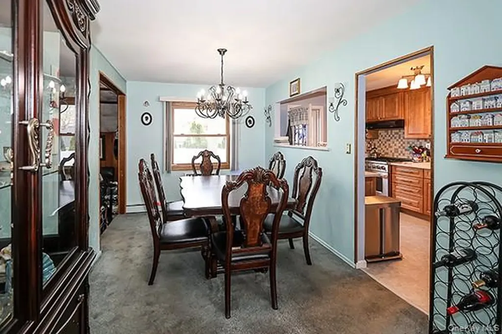99 Ronkonkoma Boulevard Centereach NY 11720