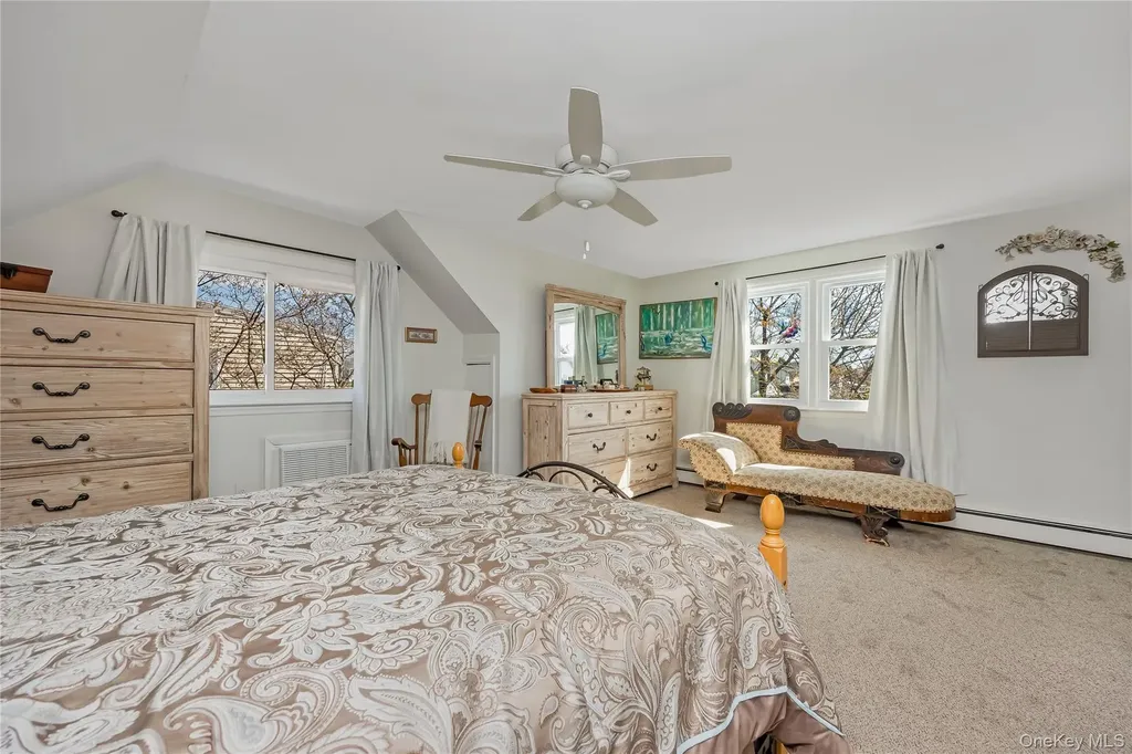 3017 Roxbury Road Oceanside NY 11572