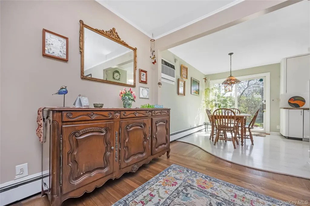 3017 Roxbury Road Oceanside NY 11572