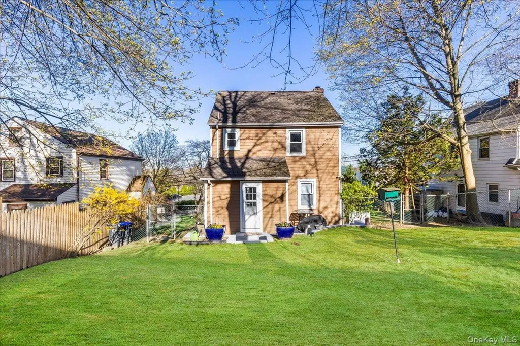 280 Knollwood Road White Plains NY 10607