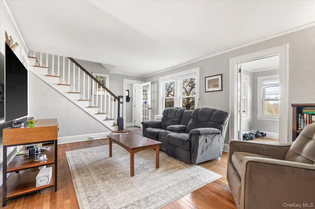 280 Knollwood Road White Plains NY 10607