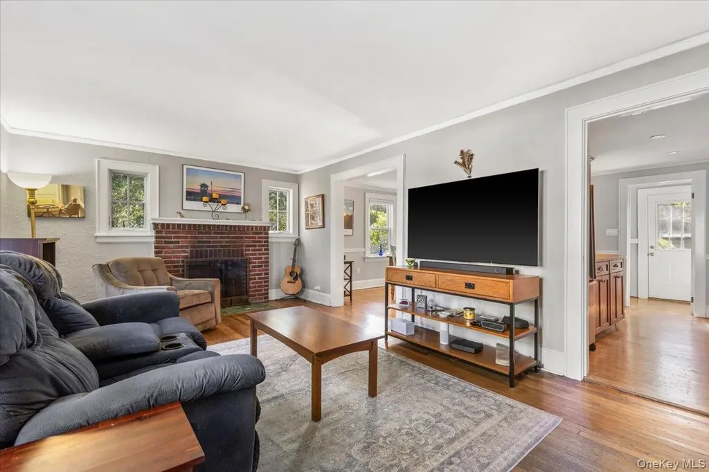 280 Knollwood Road White Plains NY 10607