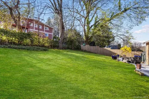 280 Knollwood Road White Plains NY 10607