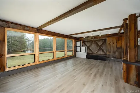 6652 State Route 42 Woodbourne NY 12788