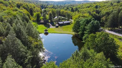 6652 State Route 42 Woodbourne NY 12788