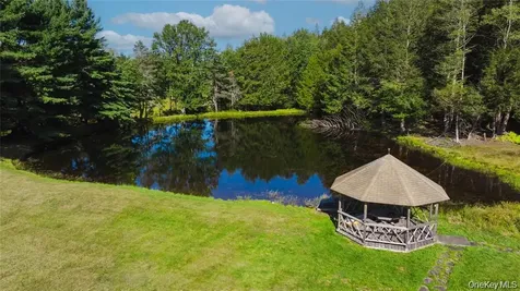 6652 State Route 42 Woodbourne NY 12788