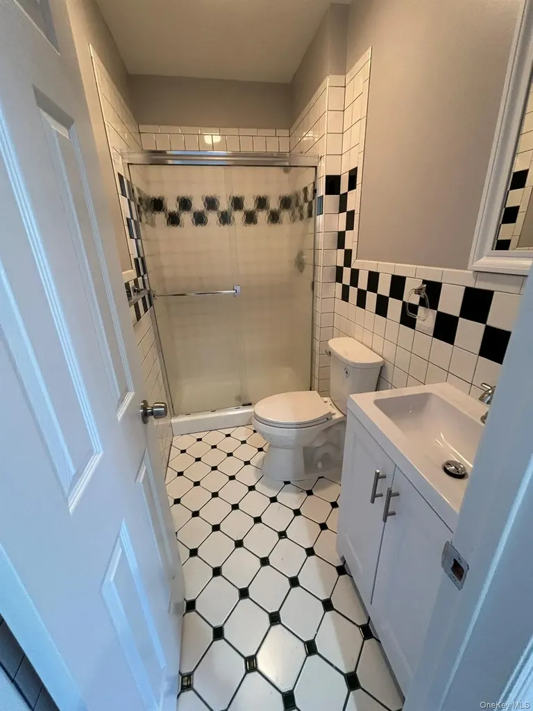 2689 Cedar Court Oceanside NY 11572