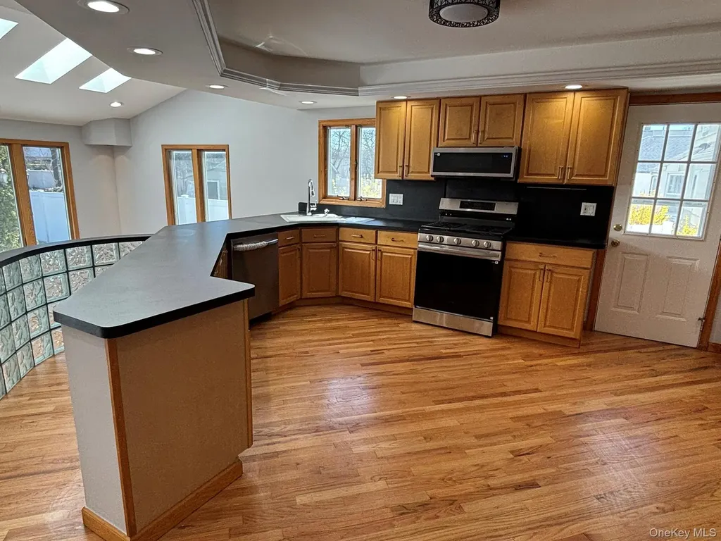 2689 Cedar Court Oceanside NY 11572