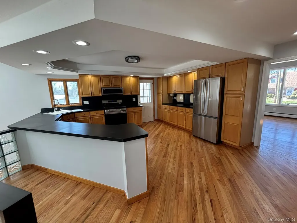 2689 Cedar Court Oceanside NY 11572