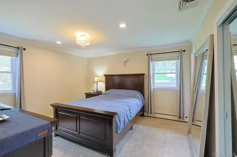 36 Parkway Drive Yorktown Heights NY 10598