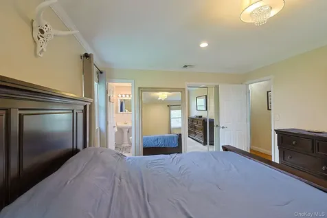 36 Parkway Drive Yorktown Heights NY 10598