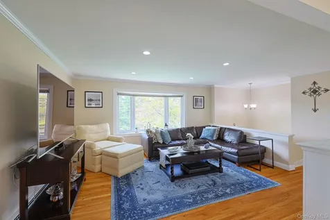 36 Parkway Drive Yorktown Heights NY 10598