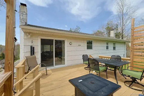 36 Parkway Drive Yorktown Heights NY 10598