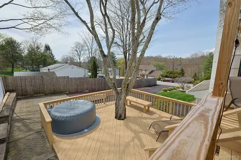 36 Parkway Drive Yorktown Heights NY 10598