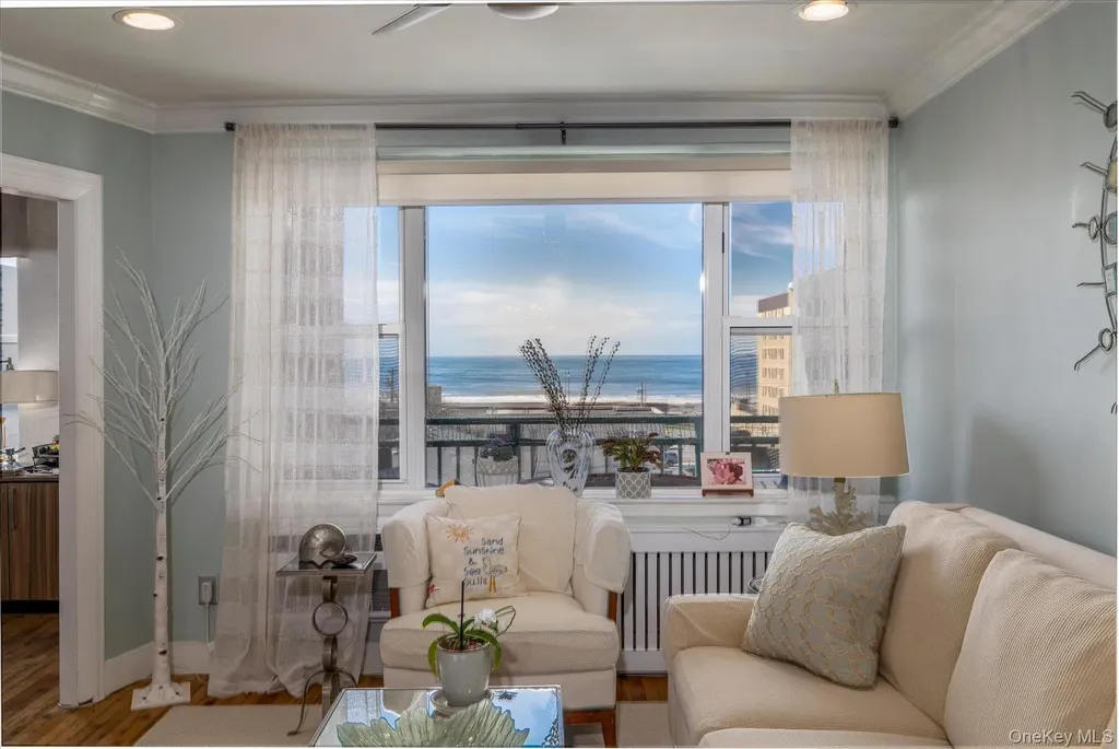 333 E Broadway Long Beach NY 11561