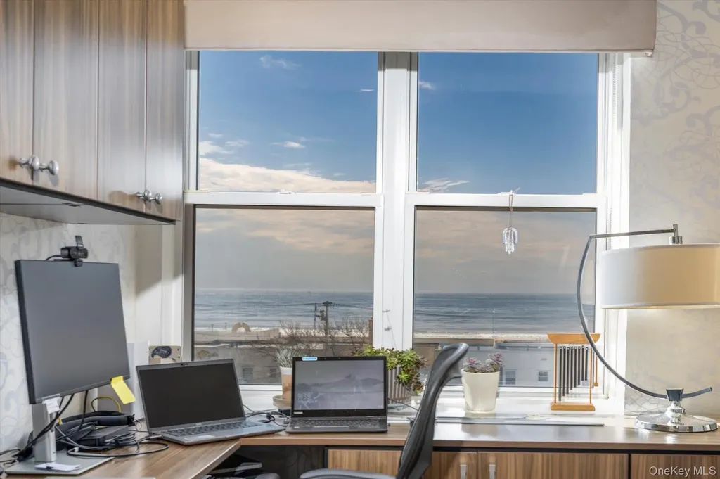 333 E Broadway Long Beach NY 11561