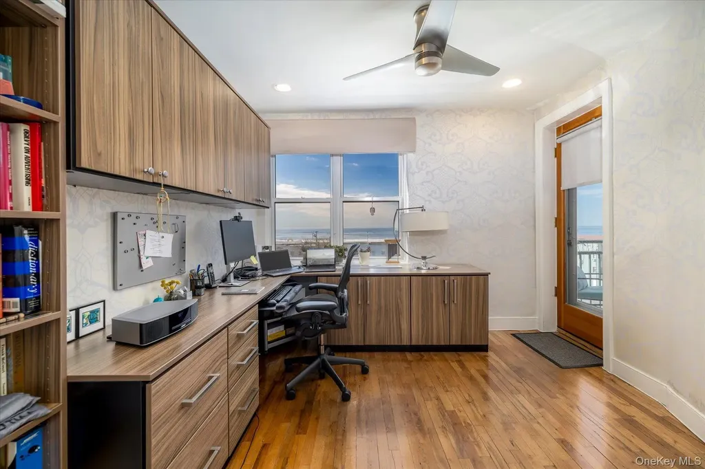 333 E Broadway Long Beach NY 11561
