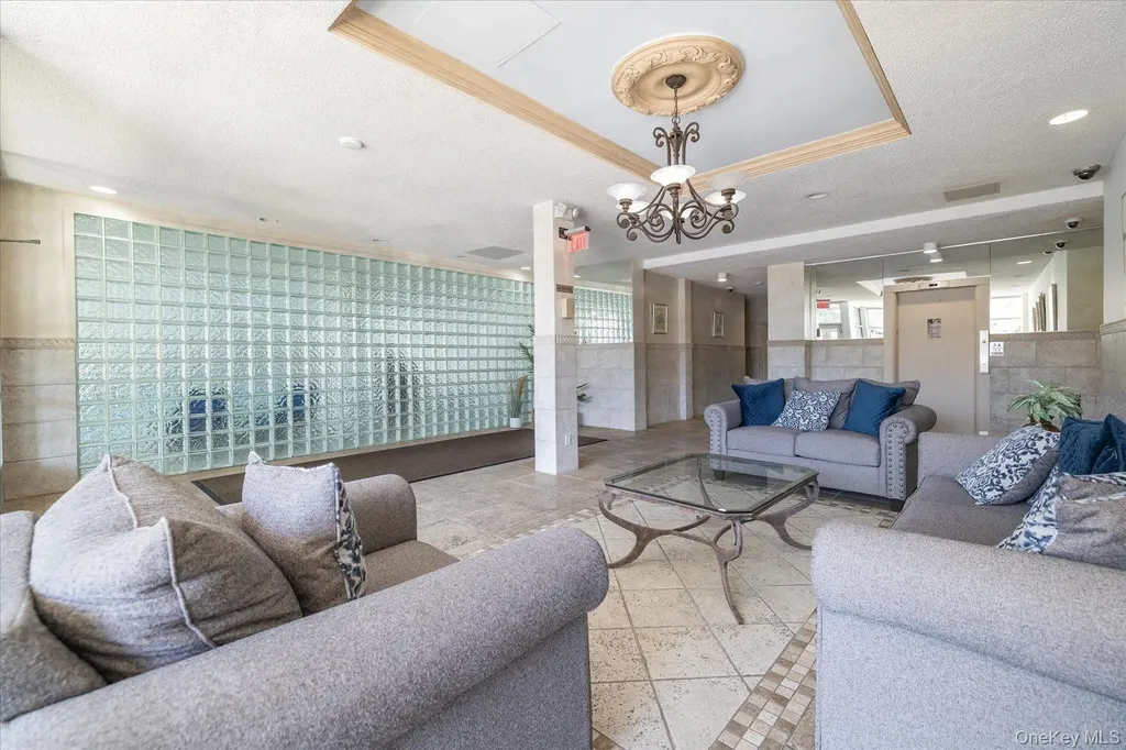 333 E Broadway Long Beach NY 11561