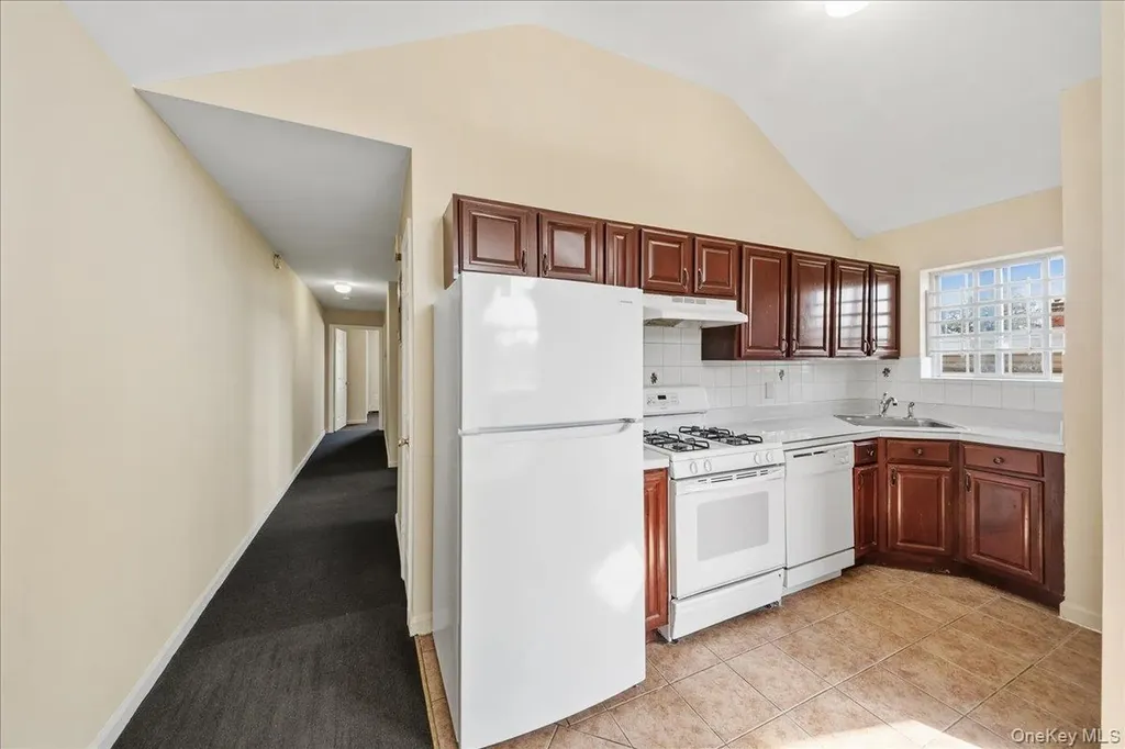2948 Wickham Avenue Bronx NY 10469