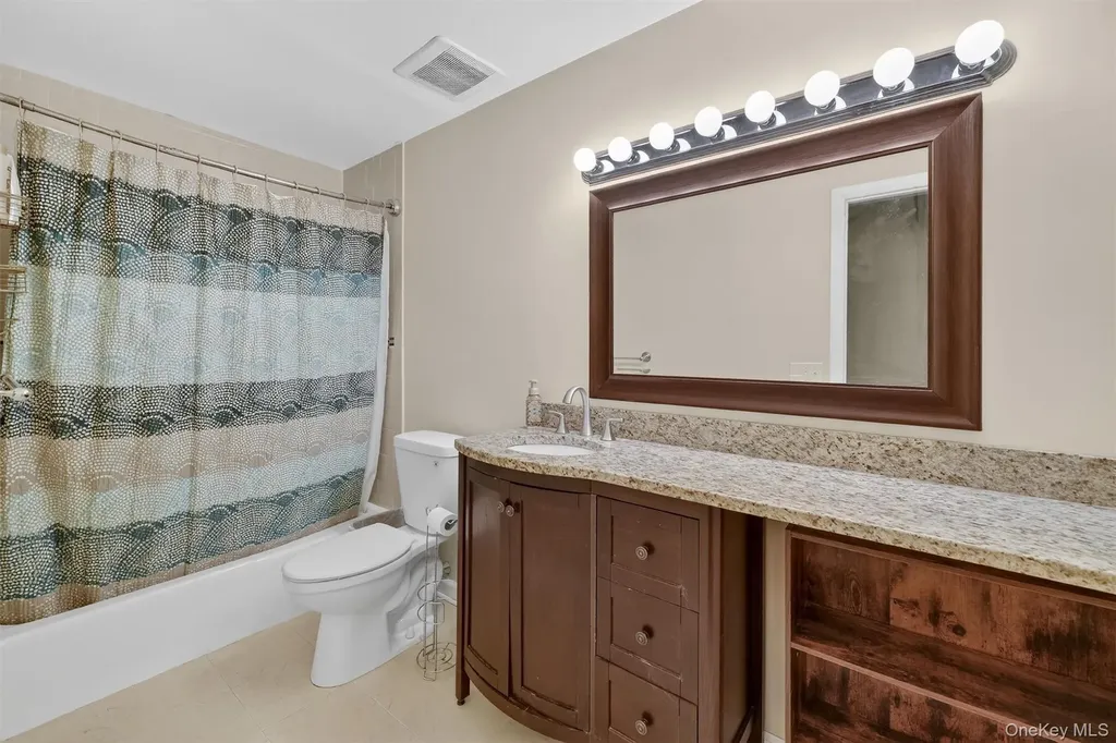 1840 Crompond Road Peekskill NY 10566