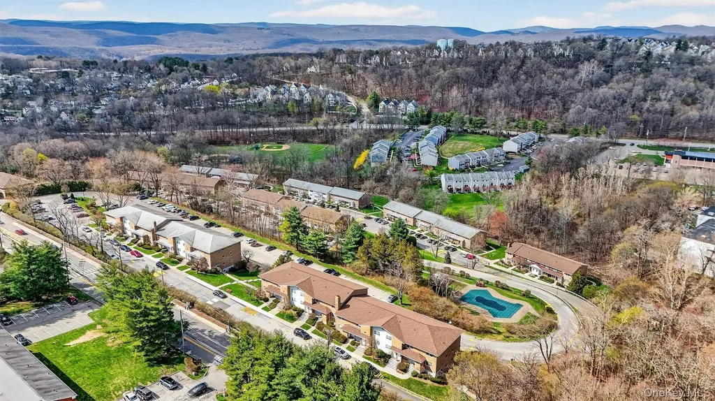 1840 Crompond Road Peekskill NY 10566