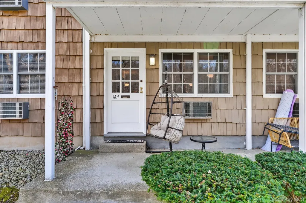 1840 Crompond Road Peekskill NY 10566