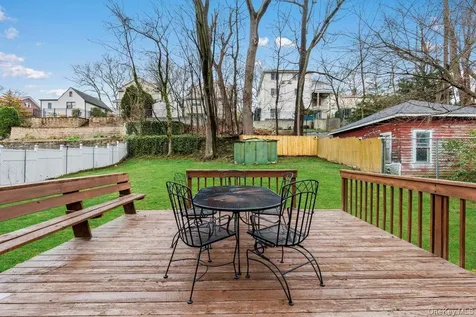 306 Hutchinson Boulevard Mount Vernon NY 10552