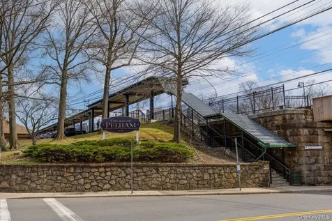 306 Hutchinson Boulevard Mount Vernon NY 10552