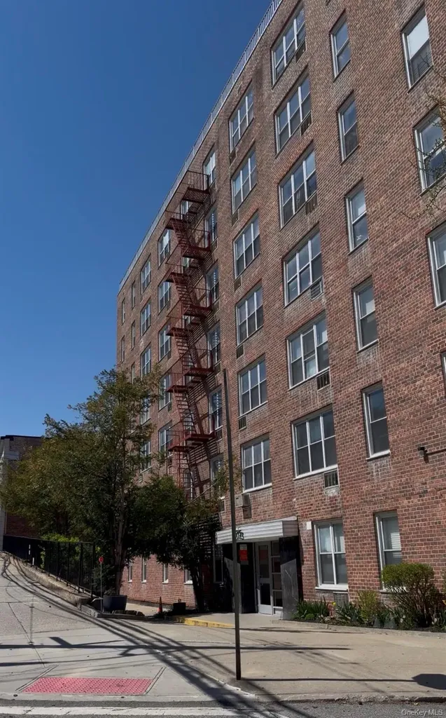 5715 Mosholu Avenue Bronx NY 10471