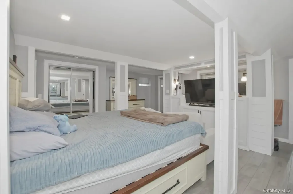 14 Sunburst Drive Rocky Point NY 11778