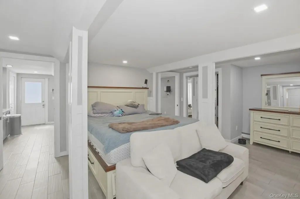 14 Sunburst Drive Rocky Point NY 11778