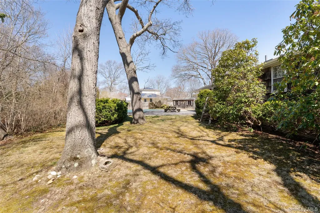 52 Woodbury Road Farmingville NY 11738