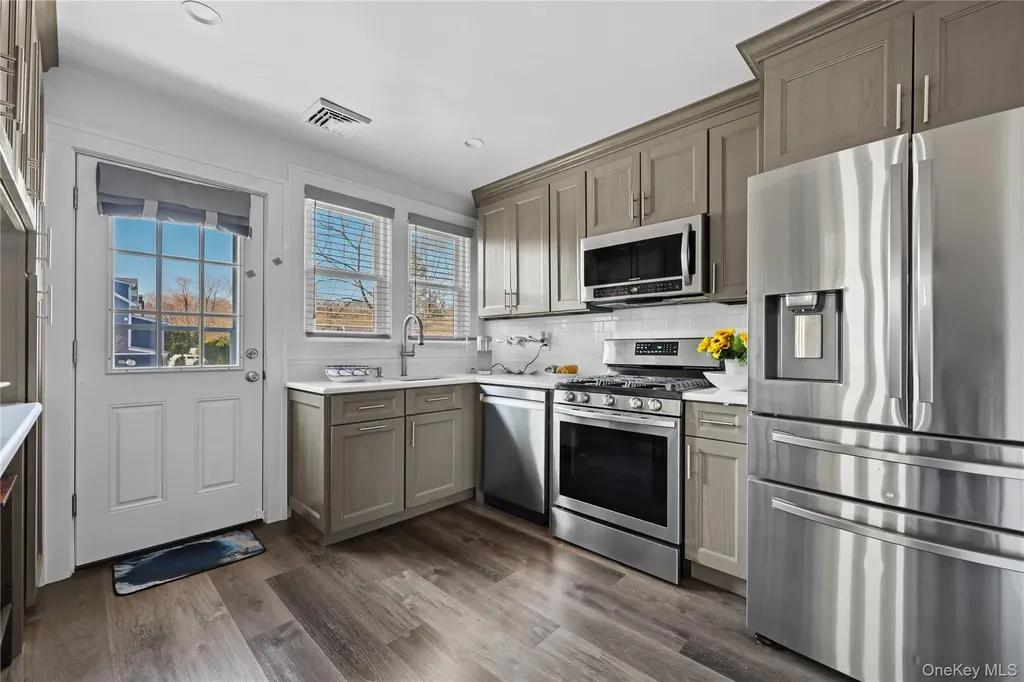 48 Coakley Avenue Harrison NY 10528