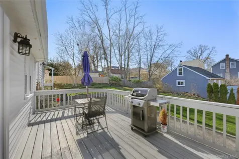 48 Coakley Avenue Harrison NY 10528