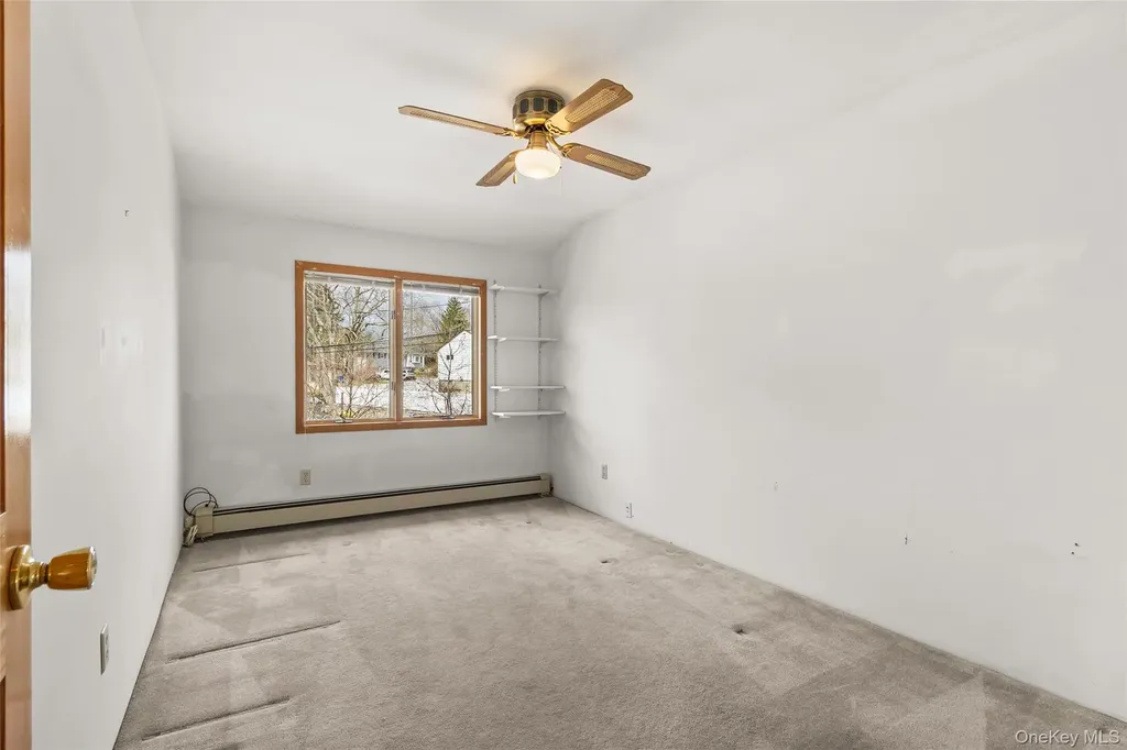 69 Amsterdam Road Smithtown NY 11787