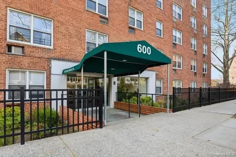 600 Locust Street Mount Vernon NY 10552