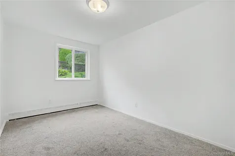 345 N Broadway Yonkers NY 10701