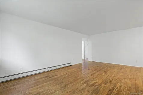 345 N Broadway Yonkers NY 10701