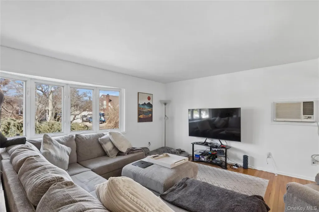 180 Boston Avenue Massapequa NY 11758