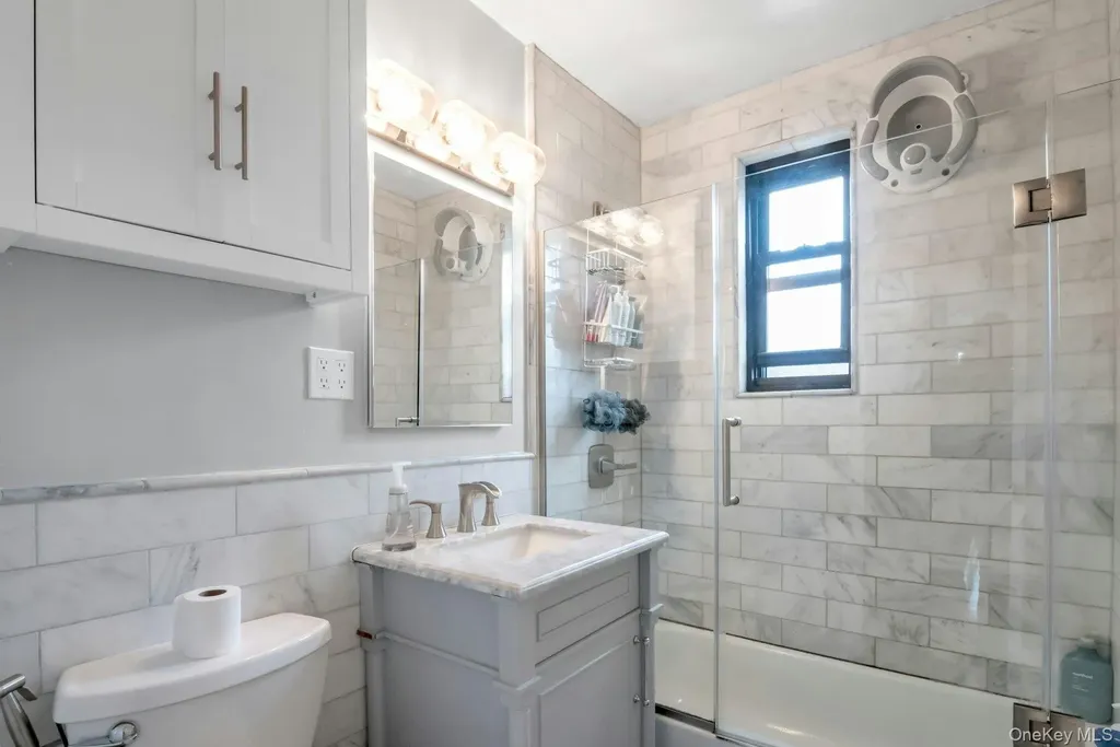 214 Richbell Road Mamaroneck NY 10543