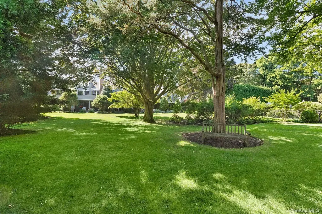 514 Montauk Highway Amagansett NY 11930