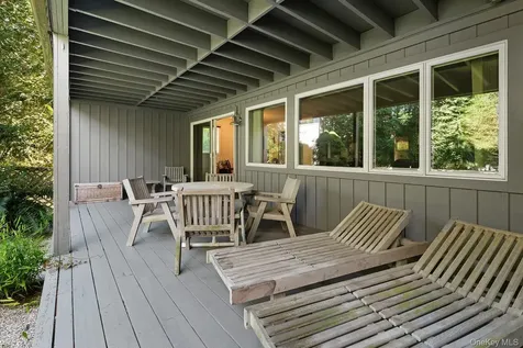 514 Montauk Highway Amagansett NY 11930