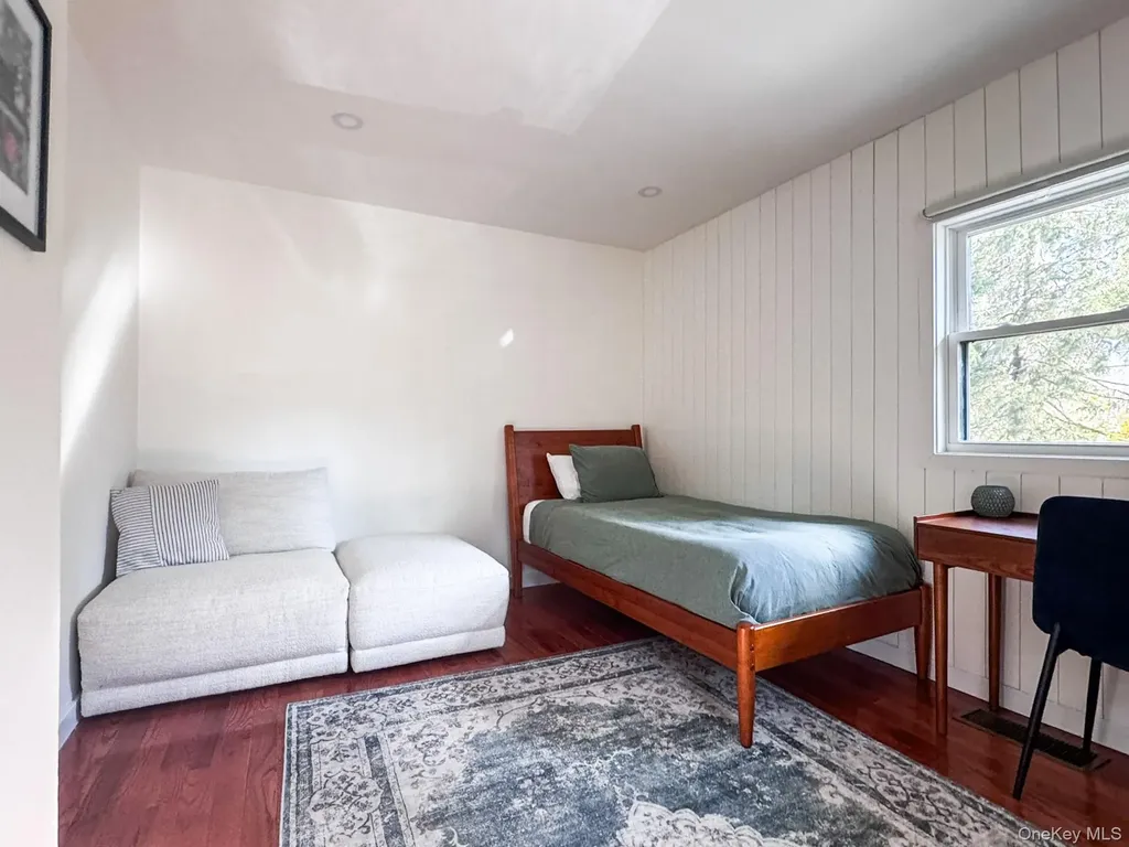 16 Burpo Lane Kerhonkson NY 12446