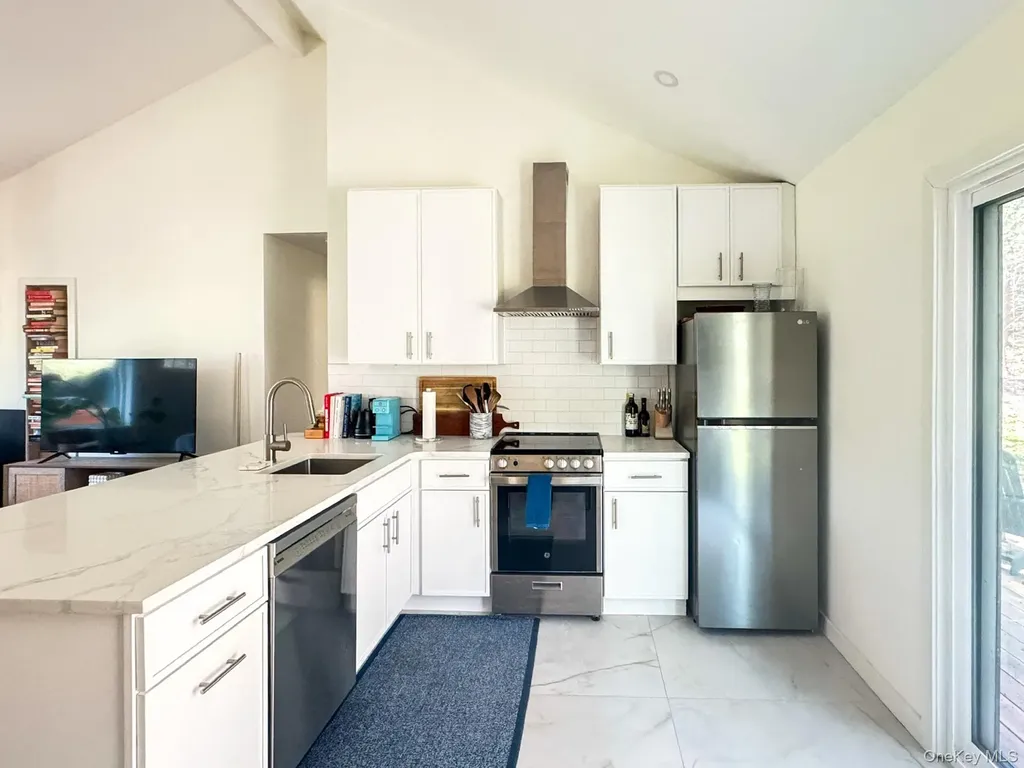 16 Burpo Lane Kerhonkson NY 12446