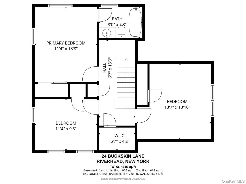 24 Buckskin Lane Riverhead NY 11901
